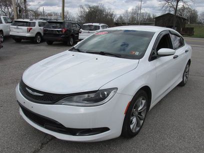 Used 2015 Chrysler 200 S w/ Comfort Group