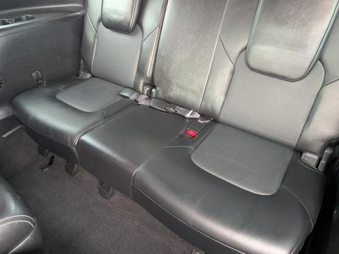 Used 2017 Nissan Armada Platinum w/ Captain Seat Package RWD image 10