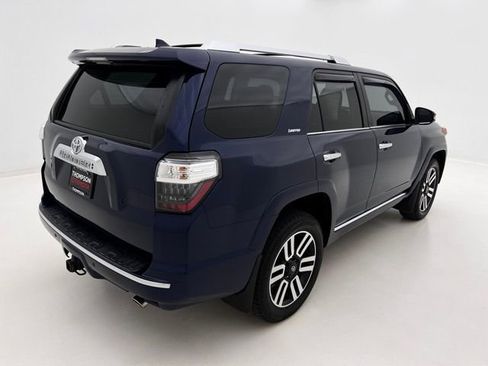 Used 2017 Toyota 4Runner Limited AWD/4WD image 7