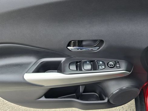 Used 2020 Nissan Kicks SR w/ SR Premium Package FWD image 14