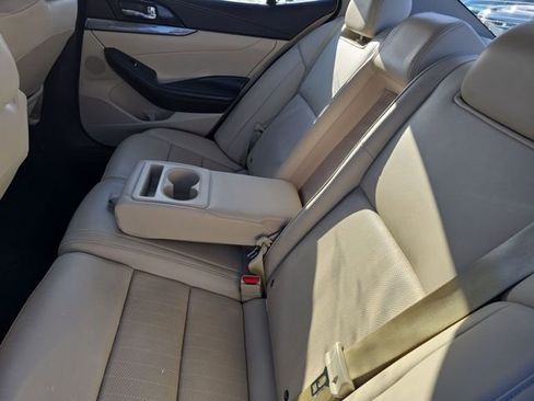 Used 2019 Nissan Maxima 3.5 SL w/ Floor Mat Group image 10
