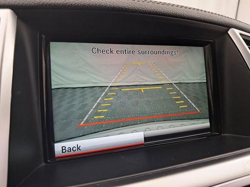 Used 2016 Mercedes-Benz GL 450 4MATIC image 15