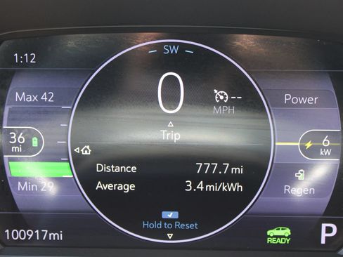 Used 2023 Chevrolet Bolt EUV LT FWD image 19