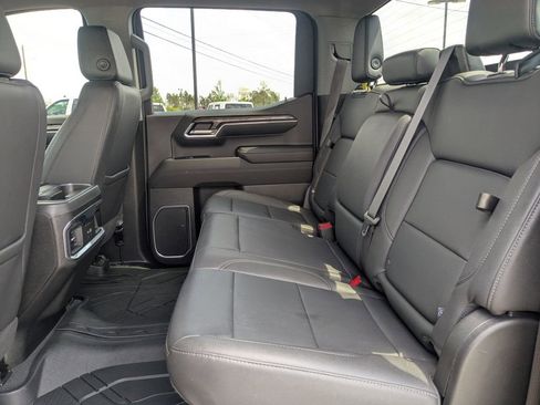 Used 2023 Chevrolet Silverado 1500 LTZ image 14