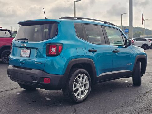 Used 2021 Jeep Renegade Sport w/ Sport Appearance Group AWD/4WD image 8