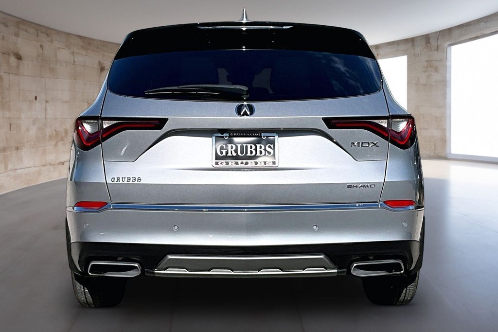 Used 2025 Acura MDX w/ Technology Package AWD/4WD image 5