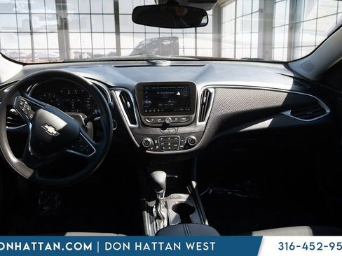 Used 2024 Chevrolet Malibu LT FWD image 5