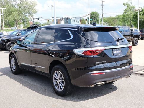 Used 2024 Buick Enclave Essence w/ Technology Package AWD/4WD image 30