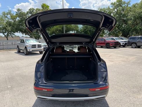 Used 2019 Audi Q5 2.0T Premium w/ Convenience Package AWD/4WD image 36