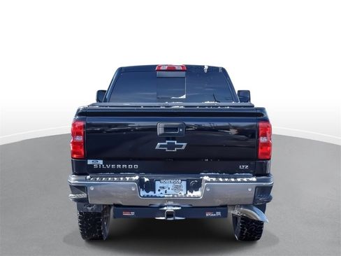 Used 2018 Chevrolet Silverado 2500 LTZ w/ Duramax Plus Package image 7