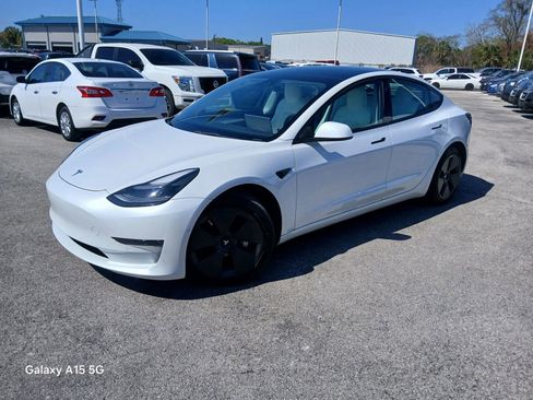 Used 2022 Tesla Model 3 Long Range image 6