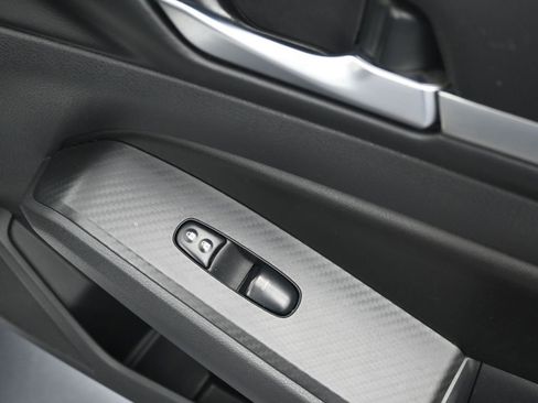 Used 2022 Nissan Altima 2.5 SV image 14