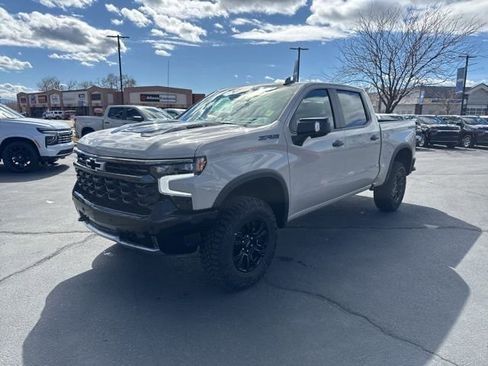Used 2026 Chevrolet Silverado 1500 ZR2 w/ Dark Appearance Package AWD/4WD image 3