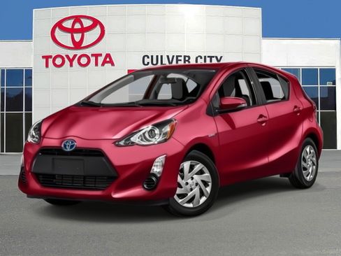 Used 2016 Toyota Prius C One image 1