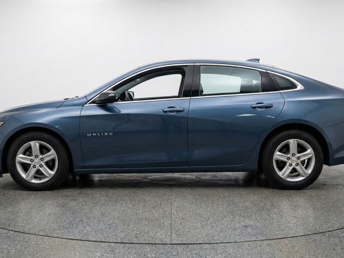 Used 2024 Chevrolet Malibu LT image 5