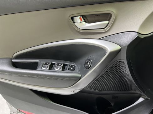 Used 2017 Hyundai Santa Fe Limited w/ Cargo Package image 25