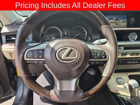 Used 2017 Lexus ES 350 w/ Premium Package FWD image 5