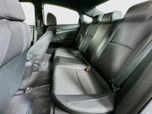 Used 2020 Honda Civic Sport image 9