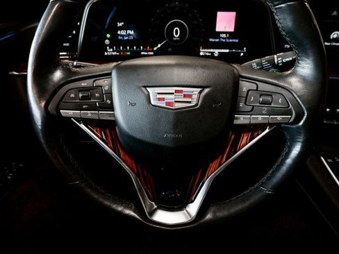 Used 2023 Cadillac Escalade ESV Premium Luxury image 42