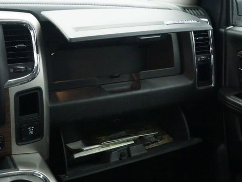 Certified 2017 RAM 1500 Laramie w/ Convenience Group image 24