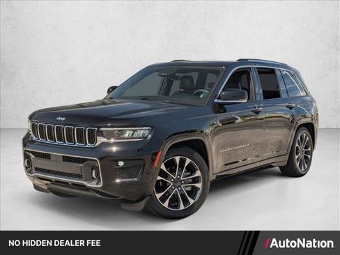 Used 2023 Jeep Grand Cherokee Overland AWD/4WD image 1