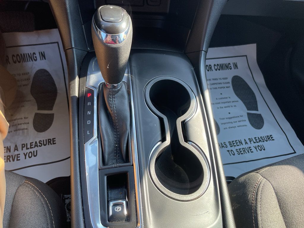 Certified 2020 Chevrolet Equinox LT FWD image 26