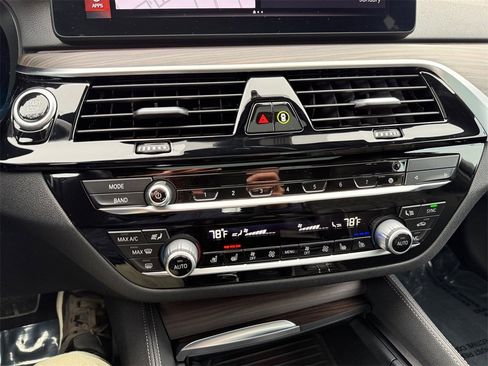 Certified 2022 BMW 540i xDrive 540i xDrive w/ M Sport Package image 27