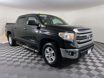 Used 2017 Toyota Tundra SR5 w/ SR5 Upgrade Package
