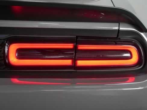 Used 2019 Dodge Challenger SRT Hellcat Redeye RWD image 28
