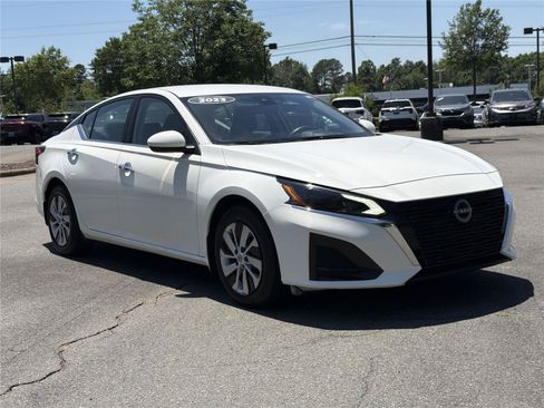 Used 2023 Nissan Altima 2.5 S FWD image 26