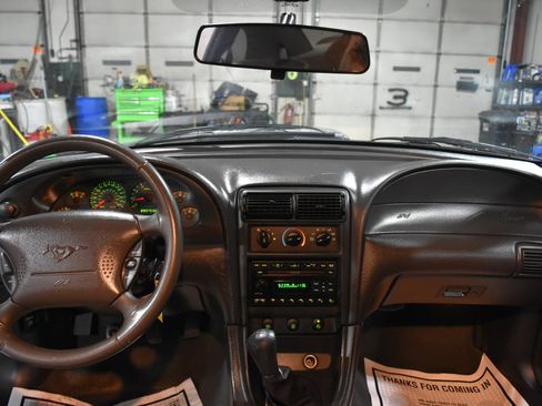 Used 2002 Ford Mustang GT image 35