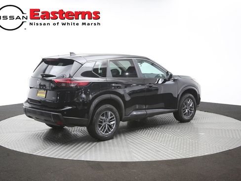 Used 2024 Nissan Rogue S AWD/4WD image 41