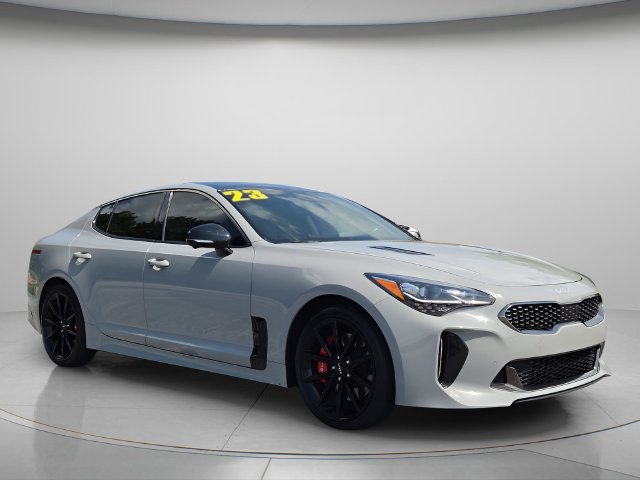 Used 2023 Kia Stinger GT2 RWD image 8