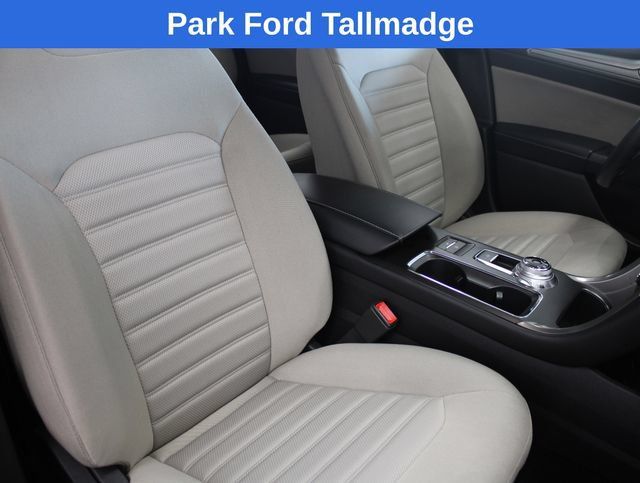 Used 2018 Ford Fusion S FWD image 21