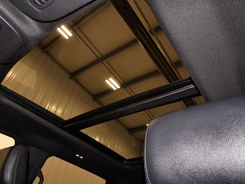 Certified 2023 Ford F150 Lariat w/ Equipment Group 502A High image 35