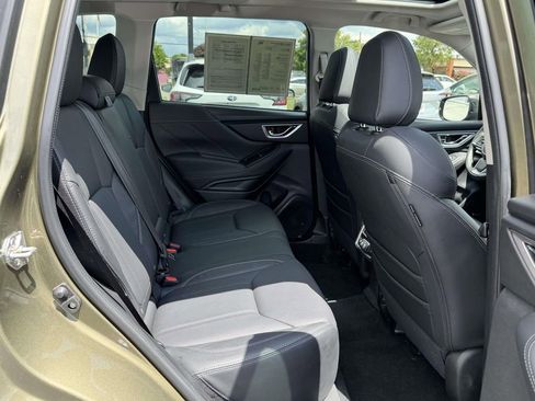 Used 2023 Subaru Forester Touring AWD/4WD image 13