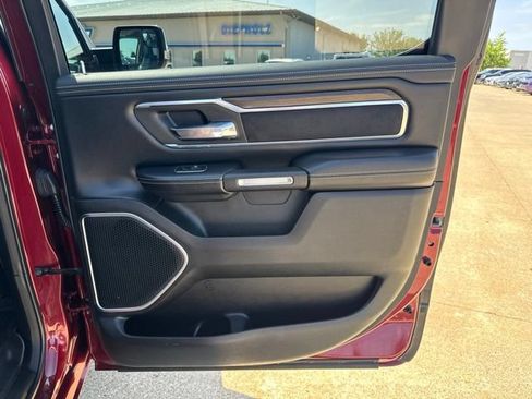 Used 2021 RAM 1500 Laramie AWD/4WD image 24