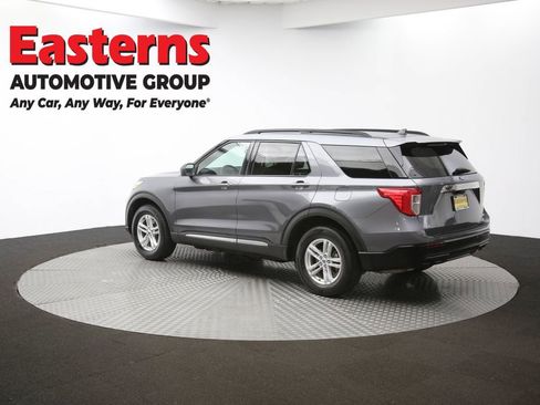 Used 2022 Ford Explorer XLT w/ Equipment Group 202A image 63