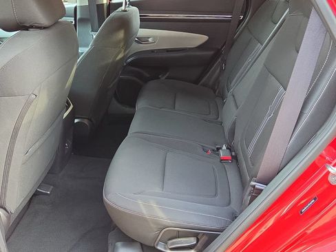 Used 2023 Hyundai Tucson SEL FWD image 13