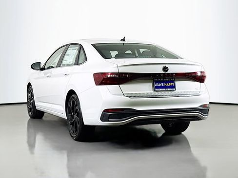 New 2026 Volkswagen Jetta SE image 5