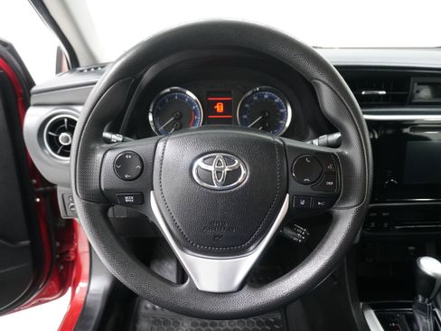 Used 2017 Toyota Corolla LE image 14