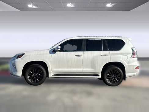 Used 2023 Lexus GX 460 Premium image 2