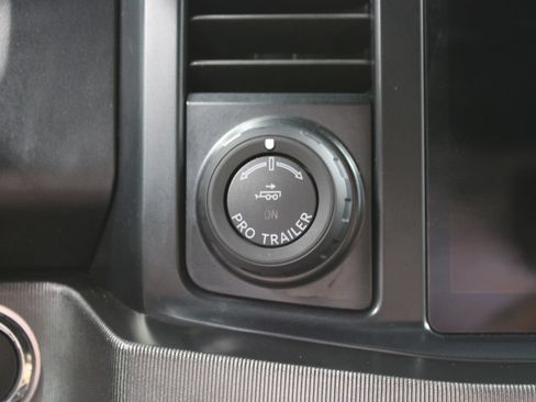 Used 2024 Ford F250 Platinum AWD/4WD image 74