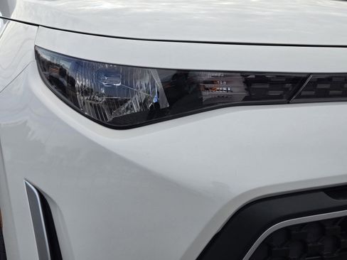 New 2025 Kia Soul LX image 3