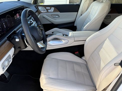 Used 2024 Mercedes-Benz GLS 450 GLS 450 image 4