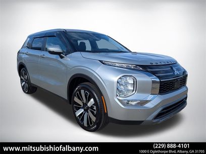 New 2025 Mitsubishi Outlander SE