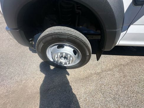 Used 2019 Ford F550 2WD SuperCab Super Duty image 6