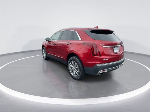 Used 2021 Cadillac XT5 Premium Luxury image 6