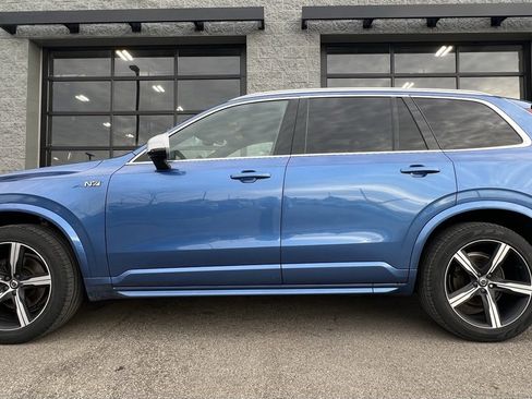 Used 2016 Volvo XC90 T6 R-Design w/ Protection Package Plus image 4