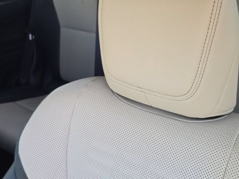 Certified 2025 Lexus GX 550 AWD/4WD image 15